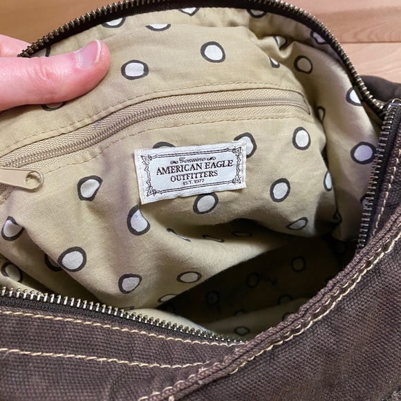 🦅AMERICAN EAGLE OUTFITTERS Shoulder Bag - Picture 3 of 7
